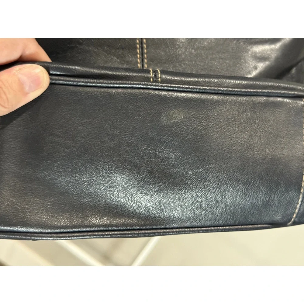 Vtg‎ Hush Puppies Black Leather Shoulder Bag  Y2K 90's Vintage Boho-Western